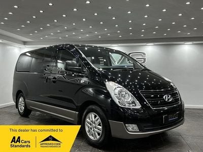 Black Used 2016 Hyundai I800 SE MPV | £10,994 (Fair price)