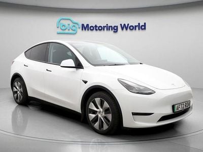 White Used 2022 Tesla Model Y Long Range AWD SUV | £24,400 (Fair price)