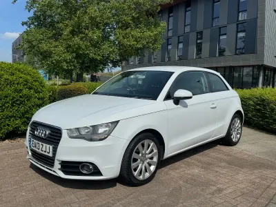 Used Audi A1 Sport 86 HP (63 kW) 2013 White Hatchback