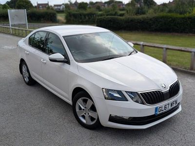 White Used 2017 Skoda Octavia SE Hatchback | £8,395 (Fair price)