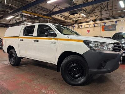 White Used 2019 Toyota HiLux Active Pickup | £11,989 (Super price)