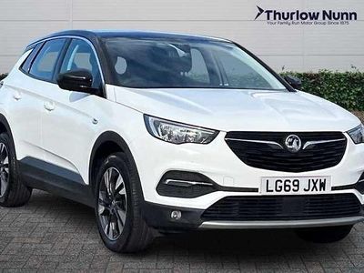 Used Vauxhall Grandland X Sport 131 HP (96 kW) 2019 White SUV