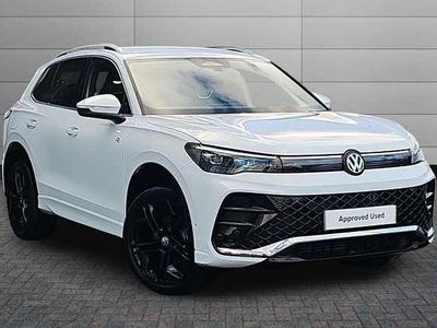 Used VW Tiguan R-line 150 HP (110 kW) 2025 Pure white SUV