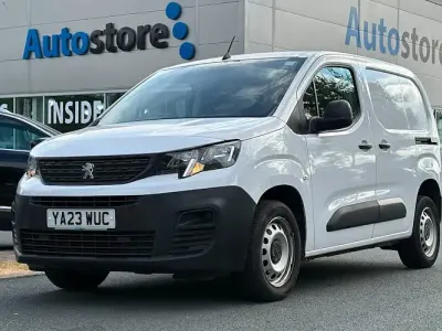 Used Peugeot Partner Premium 102 HP (75 kW) 2023 MPV