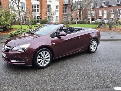 Used Vauxhall Cascada Elite 140 HP (102 kW) 2014 Red Cabriolet