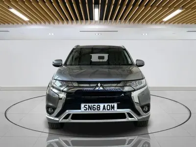 Used Mitsubishi Outlander P-HEV 209 HP (153 kW) 2018 Grey SUV