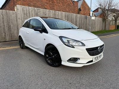 Used Vauxhall Corsa Edition 70 HP (51 kW) 2015 White Hatchback