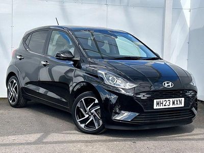 Używany Hyundai i10 Premium 67 KM (49 kW) 2023 Czarny Hatchback