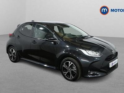 Used Toyota Yaris Hybrid Design 116 HP (85 kW) 2025 Black Hatchback