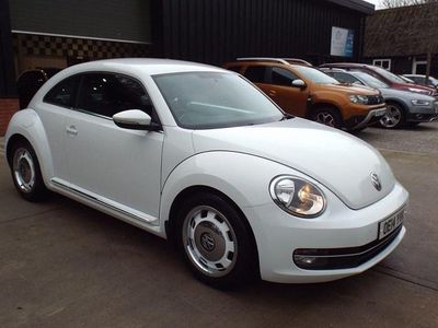White Used 2014 VW Beetle Design Hatchback | £4,895 (Fair price)