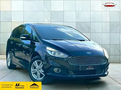 Used Ford S-MAX Titanium 150 HP (110 kW) 2016 Black MPV