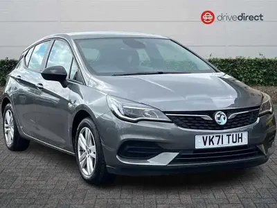 Używany Vauxhall Astra Business Edition 2021 Szary Hatchback