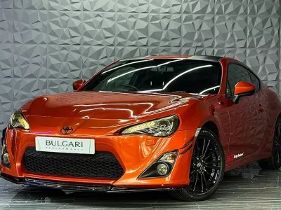 Used Toyota GT86 GT 197 HP (144 kW) 2013 Orange Coupe