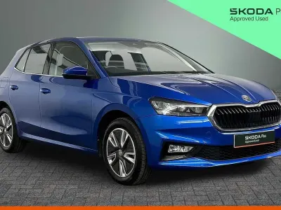 Usado Skoda 110 R SE L 81 CV (59 kW) 2022 Azul Utilitario
