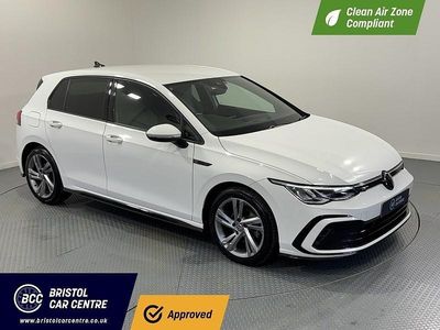 Second-hand VW Golf VIII R-line 130 CP (95 kW) 2022 Alb Hatchback