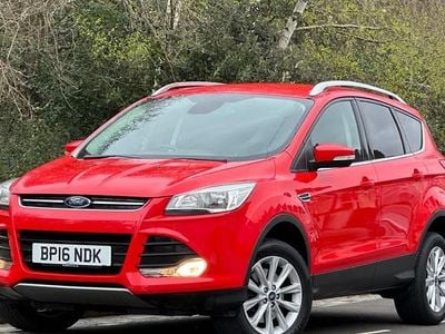 Used Ford Kuga Titanium 182 HP (133 kW) 2016 Red SUV