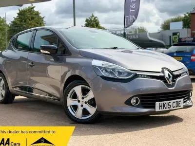 Used Renault Clio Dynamique 75 HP (55 kW) 2015 Grey Hatchback