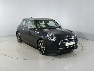 Used Mini Cooper Exclusive 134 HP (98 kW) 2022 Black Hatchback