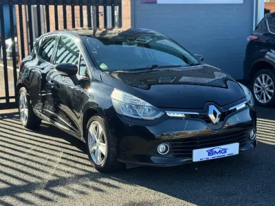 Used Renault Clio Dynamique 90 HP (66 kW) 2015 Black Hatchback
