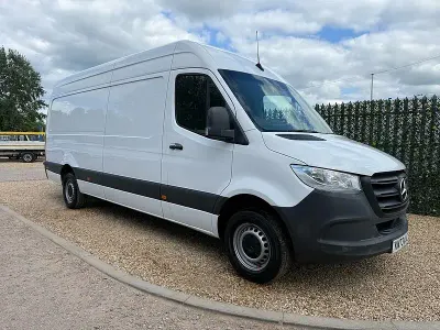 Used Mercedes Sprinter Progressive 150 HP (110 kW) 2023 White Van