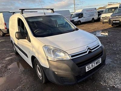 White Used 2017 Citroën Berlingo MPV | £2,535 (Super price)
