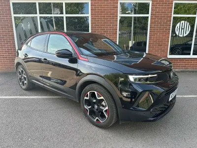 Używany Vauxhall Mokka SRi 100 kW (136 KM) 2022 Czarny SUV