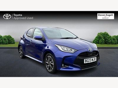 Used Toyota Yaris Hybrid Design 2023 Blue Hatchback