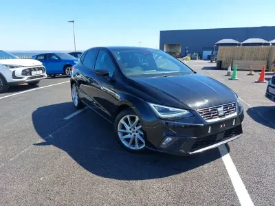 Używany Seat Ibiza FR 115 KM (84 kW) 2024 Czarny Hatchback