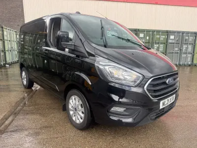 Usado Ford Transit Custom Limited 130 HP (95 kW) 2021 Preto Van