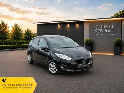 Used Ford Fiesta Titanium 95 HP (69 kW) 2012 Black Hatchback