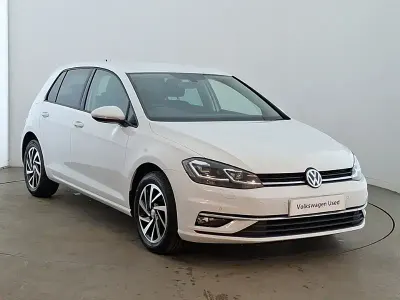 Used VW Golf VII Edition 115 HP (84 kW) 2019 White Hatchback