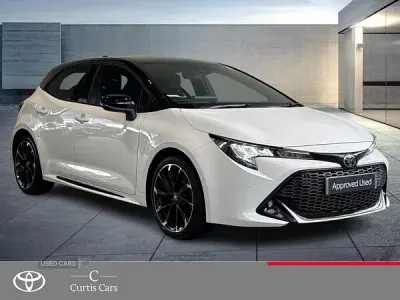 Used Toyota Corolla Sport 122 HP (89 kW) 2022 White Hatchback