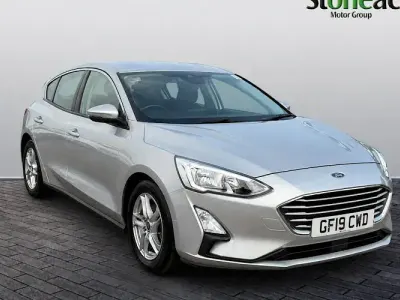 Used Ford Focus Zetec 125 HP (91 kW) 2019 Silver Hatchback