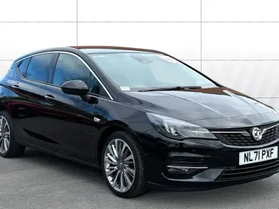 Second-hand Vauxhall Astra Edition 145 CP (106 kW) 2009 Hatchback