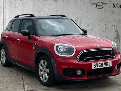 Used Mini Cooper S Countryman 192 HP (141 kW) 2018 Chili red SUV