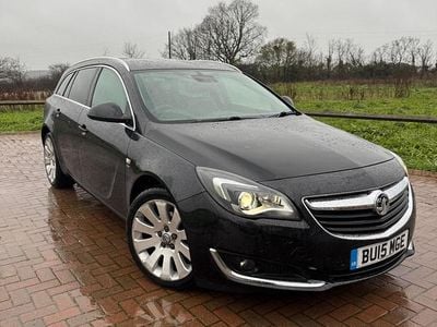 Black Used 2015 Vauxhall Insignia Elite Estate | £3,795 (Good price)
