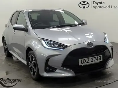 Used Toyota Yaris Hybrid Design 2024