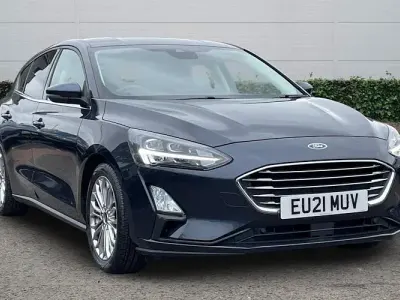 Używany Ford Focus Titanium X 125 KM (91 kW) 2021 Niebieski Hatchback