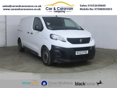 Käytetty Peugeot Expert Premium 2023 Valkoinen Van