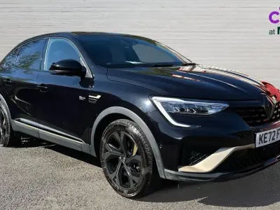 Używany Renault Arkana Engineered 142 KM (104 kW) 2023 Czarny SUV