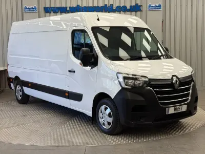 Usado Renault Master Business 135 HP (99 kW) 2023 Branco Monovolume