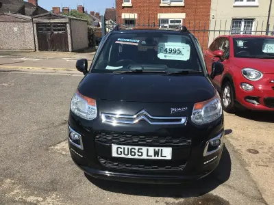 Used Citroën C3 Picasso Exclusive 2015 Black MPV