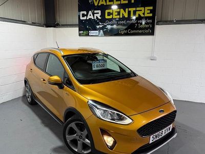 Used Ford Fiesta Active X 125 HP (91 kW) 2018 Yellow Hatchback