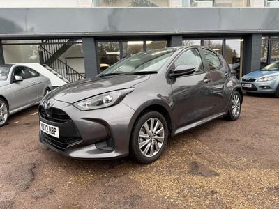Used Toyota Yaris Hybrid Play 116 HP (85 kW) 2022 Grey Hatchback