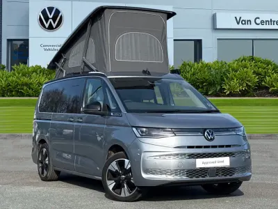 Usado VW California California 150 HP (110 kW) 2025 Prateado Van
