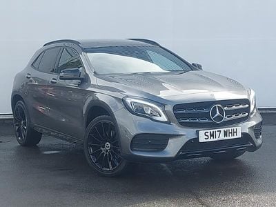Mercedes GLA220