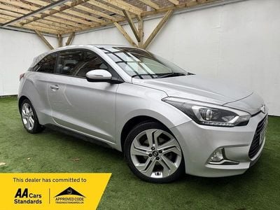 Silver Used 2017 Hyundai i20 Premium Coupe | £4,995 (Fair price)