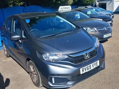 Used Honda Jazz SE 102 HP (75 kW) 2019 Grey Hatchback
