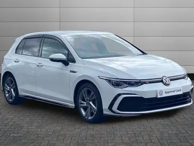 Used VW Golf VIII R-line 148 HP (108 kW) 2021 White Hatchback