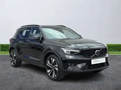 Used Volvo XC40 Plus 197 HP (144 kW) 2025 Black SUV